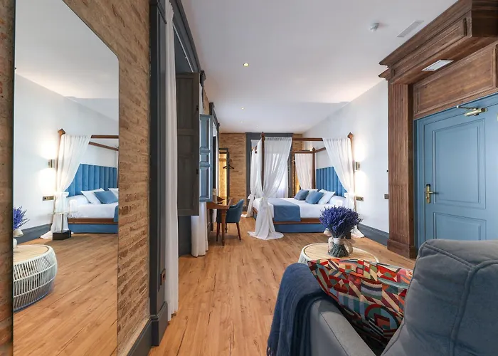 La Casa Azul Boutique Hotel